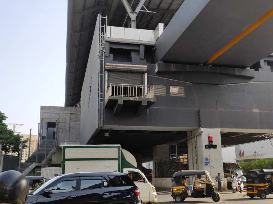 MMRDA to correspond with Airport Authority to increase height of Metro 2B Girder