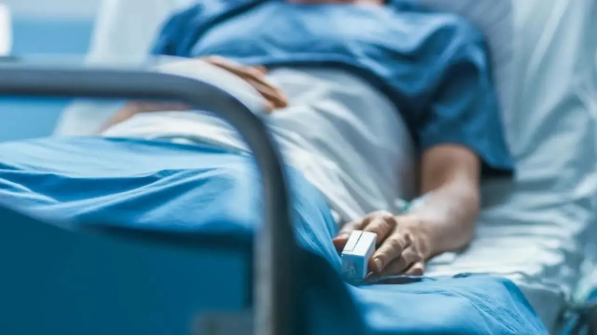 38 Children Hospitalised After Suspected Food Poisoning at Thane School