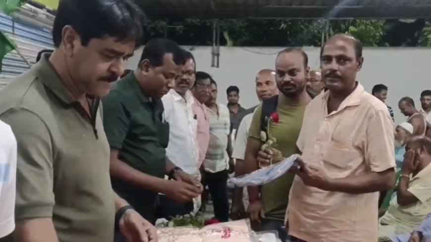 Bengal: TMC MLA Honors 100 Bald Men, Says Bald Individuals Are Intelligent