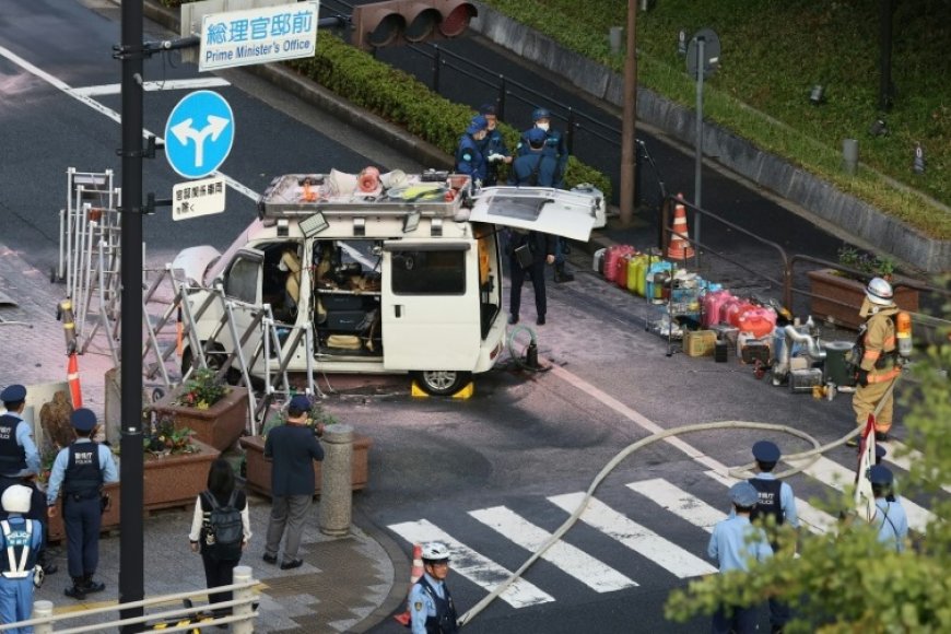 Petrol Bomb Thrown at Ruling LDP Headquarters in Japan